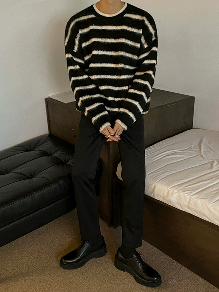 KC No. 428 Black Striped Sweatshirt